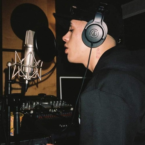 Cris MJ en el Estudio